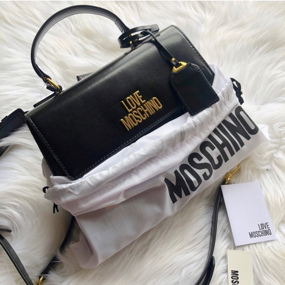 Moschino Handbags - JUST IN ✔️NWT MOSCHINO PURSE